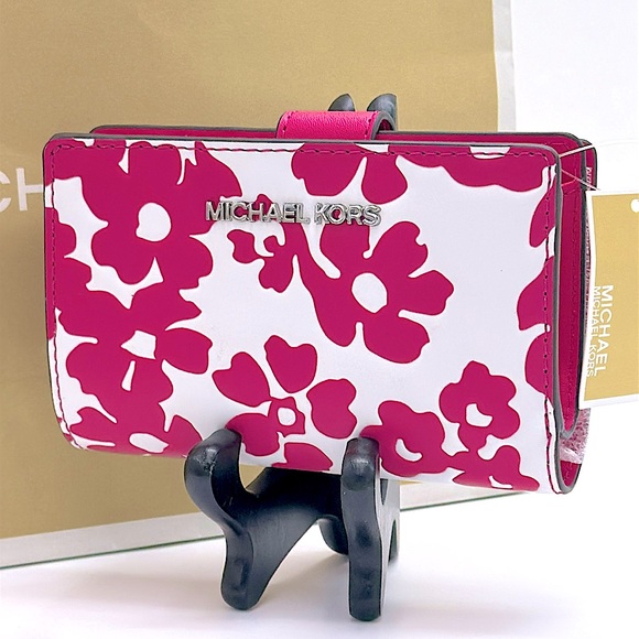 Michael Kors Pink Floral Wallet - Picture 1 of 14